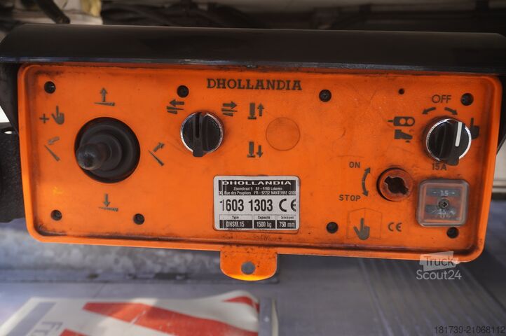 Frigorifik kamyon Renault D12 / Lamberet refrigerated truck / lift