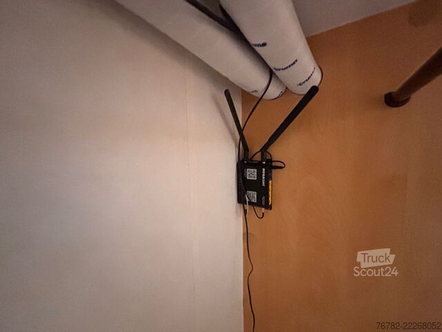 Husvagn SUNLIGHT C51D, Carado C415 KLIMA SAT TV 100km/h