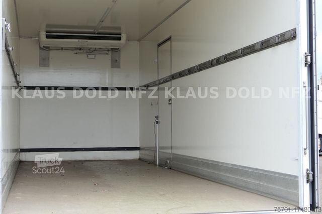 شاحنة بدن معزول مبرد MERCEDES-BENZ Atego 823 Kühlkoffer Blumenstransport Euro 6