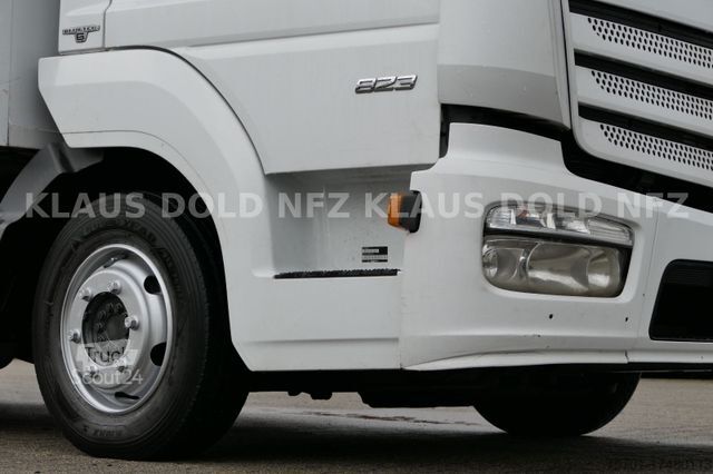 شاحنة بدن معزول مبرد MERCEDES-BENZ Atego 823 Kühlkoffer Blumenstransport Euro 6