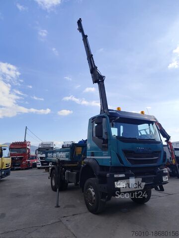 Kiepwagen Iveco TRAKKER 190T41