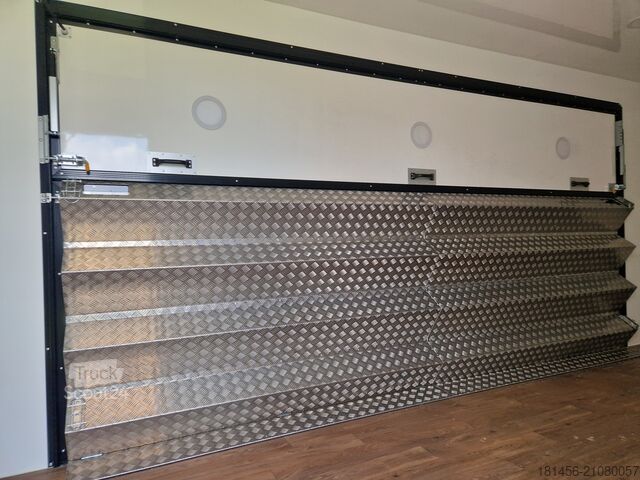 Vending trailer trailershop sale Event Messe Präsentation Bühne direkt