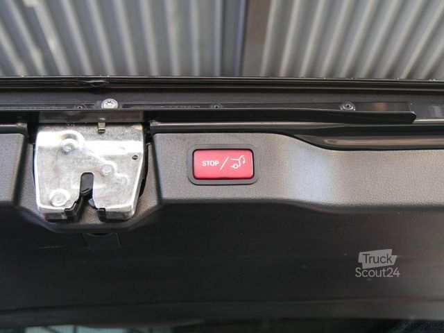 Minibus MERCEDES-BENZ V 250 d AMG Lang AMG NAVI AHK DISTR 360° LED