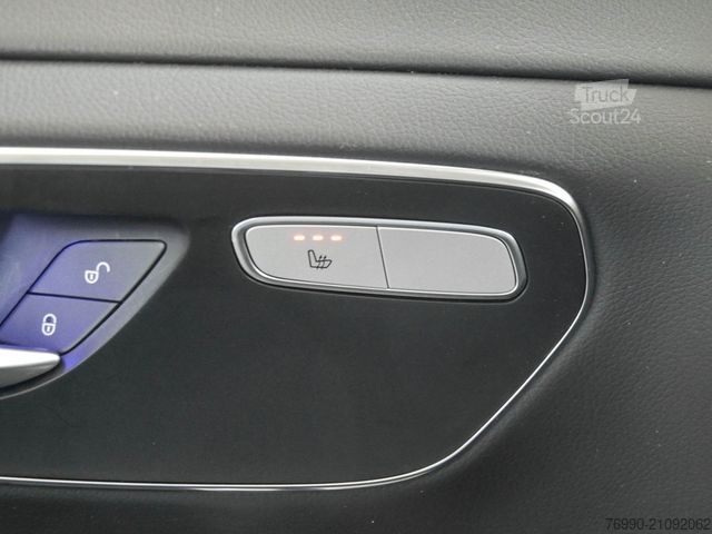 Minibus MERCEDES-BENZ V 250 d AMG lang NIGHT DISTR NAVI AHK LED 360°