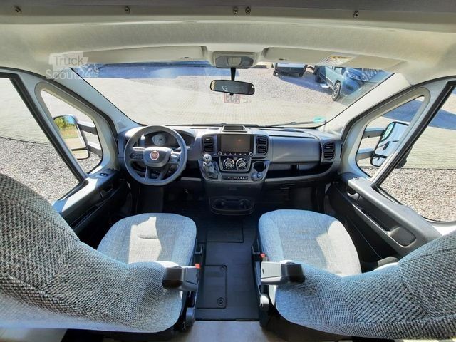 Half-integraal camper DETHLEFFS Just Camp T 7052 EB Markise/FT/Multimedia