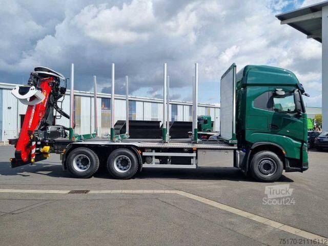 Transportador de madeira Iveco X-WAY AS300X57ZP ON+ 6x4 Palfinger Epsilon M12 Z