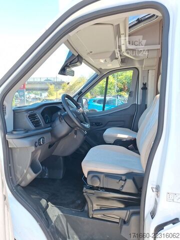 Camping-car semi-intégré BÜRSTNER Lineo T 620 G