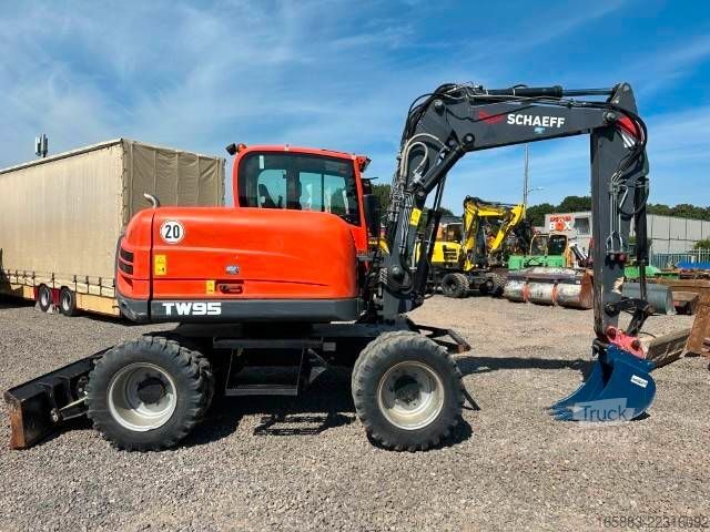 Ratinis ekskavatorius TEREX TW 95 Mobilbagger / AC / 42.500 EUR