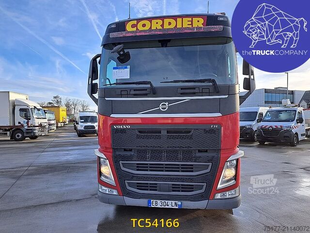 Bâche coulissante Volvo FH 500