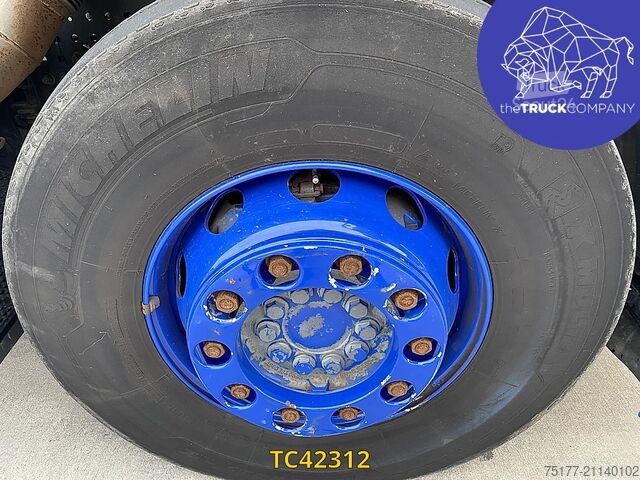 Matières dangereuses Mercedes-Benz Actros 1845