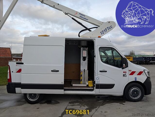 Lifting platform Renault Master Master 130.35 nacelle tronque