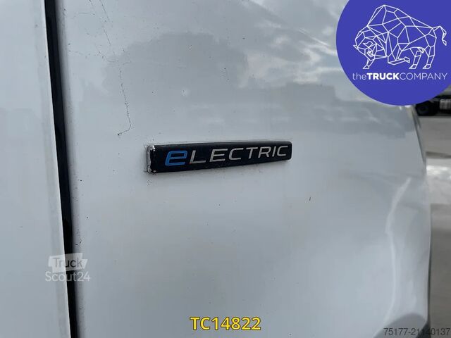 Bestelwagen Mercedes-Benz Sprinter E-Sprinter L2H2