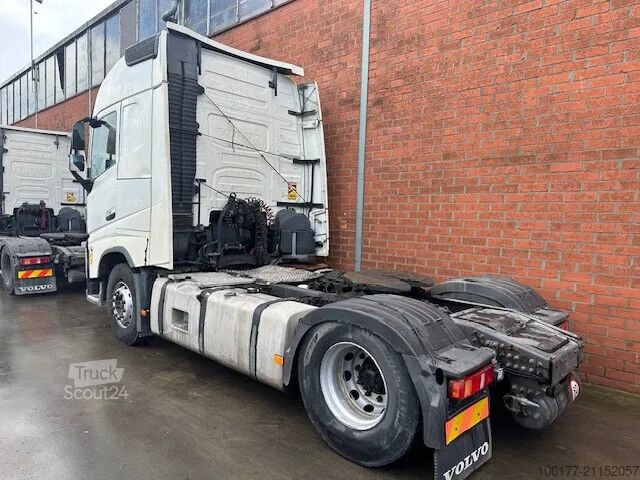 Standaard-SZM Volvo FH 460 Globetrotter