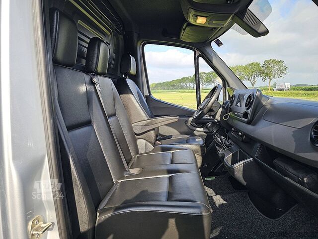 Camioneta familiar de techo alto MERCEDES-BENZ SPRINTER 311 L1H1 2xZijdeur Mbiux