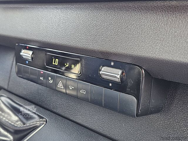 Camioneta familiar de techo alto MERCEDES-BENZ SPRINTER 311 L1H1 2xZijdeur Mbiux