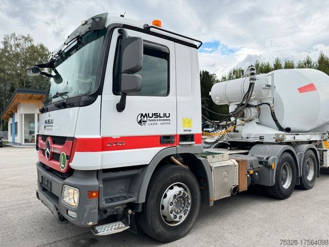 Автобетонозмішувач MERCEDES-BENZ Actros 2641 6X4 Auflieger Liebherr 10m3