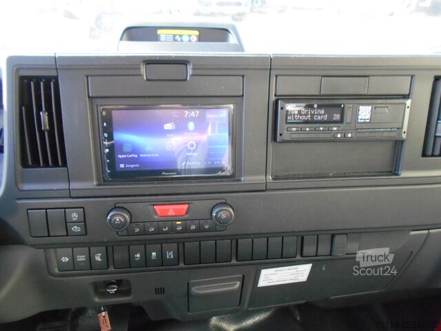 Transporter mit Kipper Isuzu M30 (7,5 ton) - GRU E RIBALTABILE