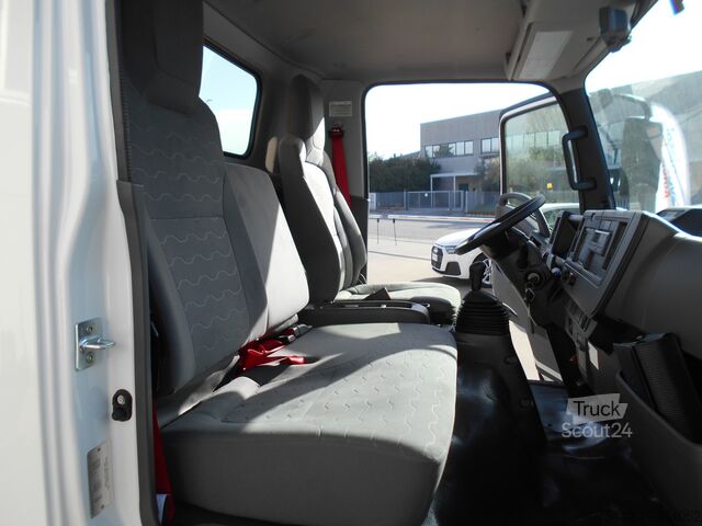 Transporter mit Kipper Isuzu M30 (7,5 ton) - GRU E RIBALTABILE