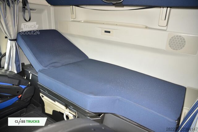 štandardný ťahač VOLVO FH 500 XL Retarder i-ParkCool ACC