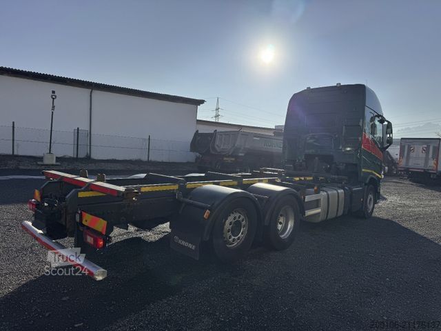 Camion porte-caisses amovibles VOLVO FH 460 6x2 Lenk Lift Achse Euro6