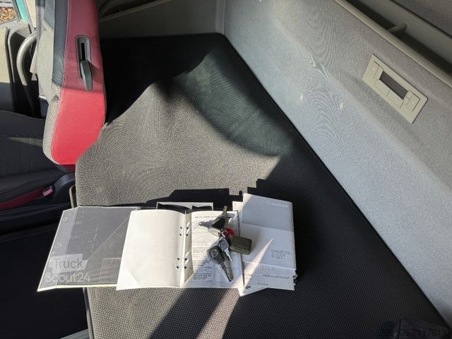 Camion porte-caisses amovibles VOLVO FH 460 6x2 Lenk Lift Achse Euro6