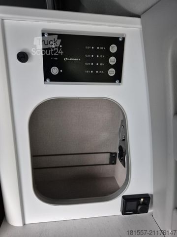 Camper van BÜRSTNER B66 UV 532 ** Sondermodell B66 **