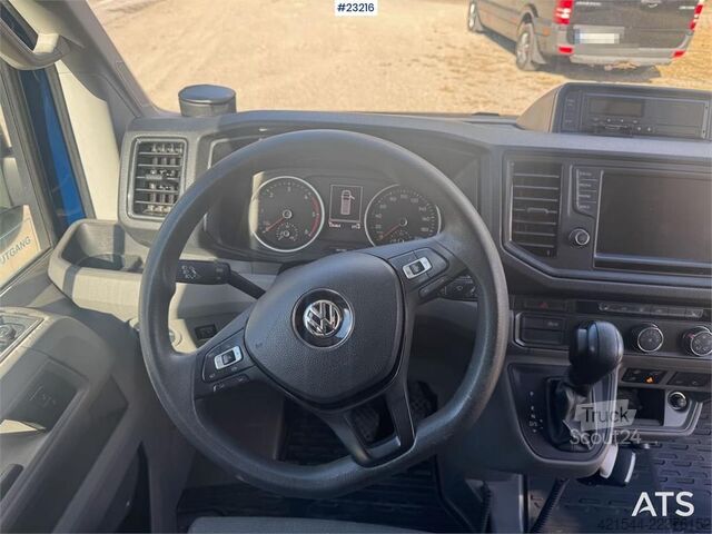  Volkswagen Crafter Minibus – 10 seats – 4x4 -Wheelchair lift