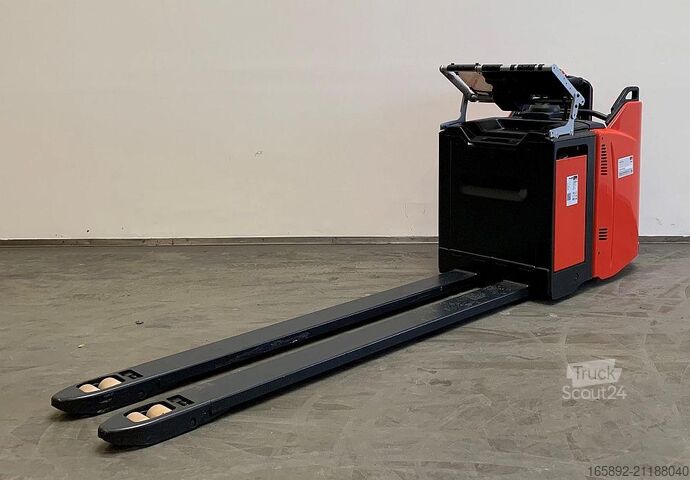 Wózek paletowy elektryczny z podestem dla operatora Linde T 25 SP 131-08