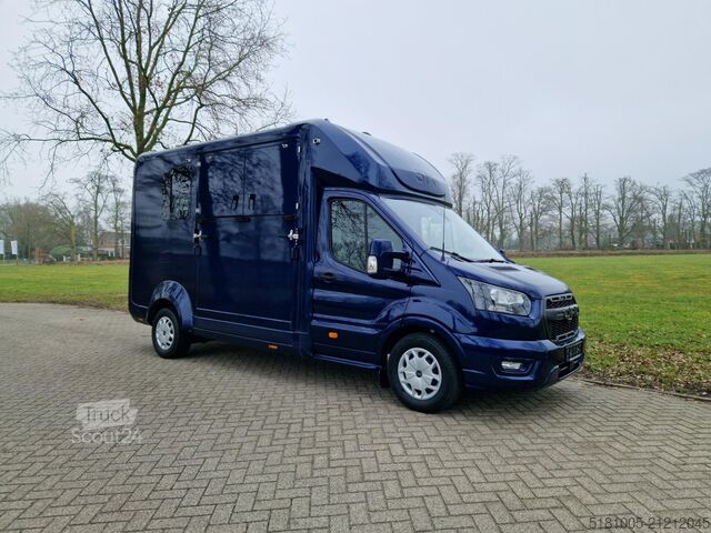 Passenger transportation Ford Transit STX S3 automaat paardenwagen met Pro-sa...