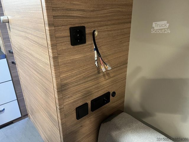 Kemperis WEINSBERG CaraOne 390 PUH  Edition Hot 1350 kg+Dusche+Pano