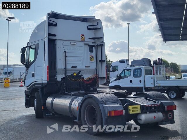 Standaard trekker Iveco Stralis 400 4X2 Retarder 2xTanks LNG ACC Euro 6