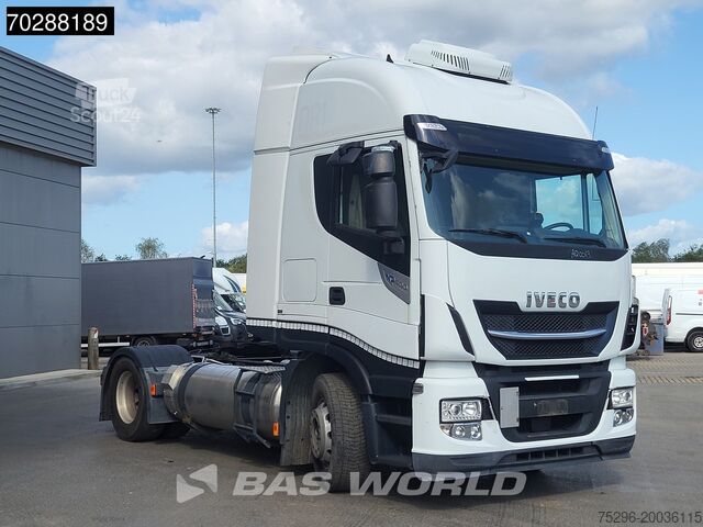 Standard-SZM Iveco Stralis 400 4X2 Retarder 2xTanks LNG! ACC Euro 6