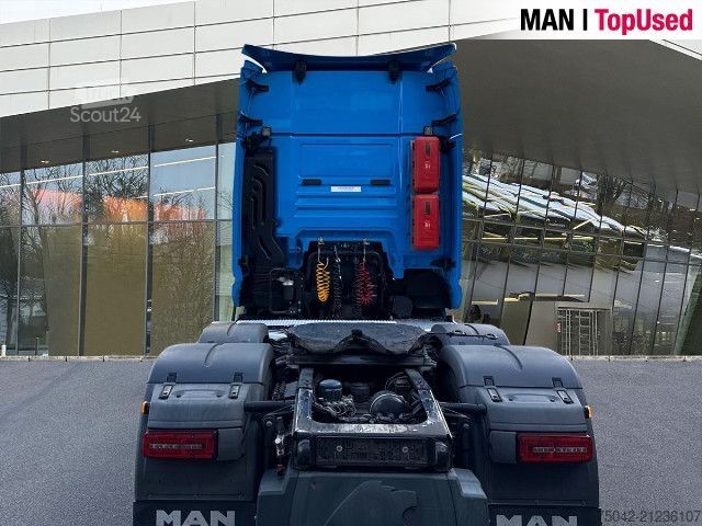 Camião de materiais perigosos MAN TGX 26.470 6x2/4 BL SA