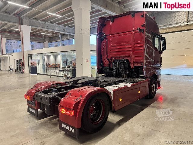 Caminhão para fins especiais MAN TGX 18.510 4x2 LL SA