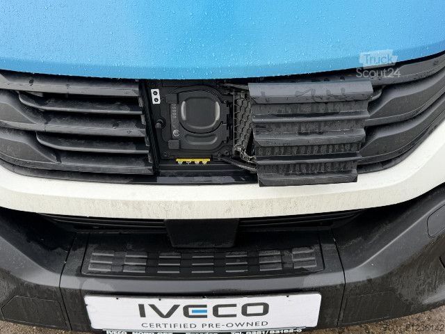 Slēgtais furgons IVECO 35S14E V LED / AHK-3,5T / ACC