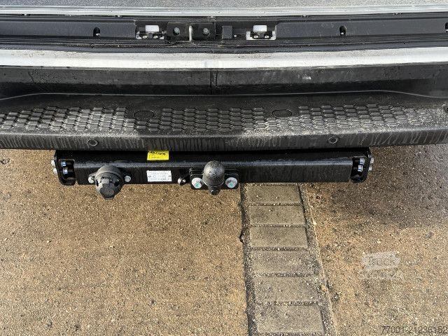 Slēgtais furgons IVECO 35S16V (KURZ) AHK / RFK / Standhzg.