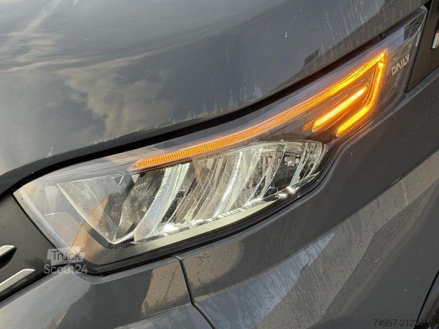 Slēgtais furgons IVECO 35S18HA8 V/P Maxi-H3 LED ACC AHK