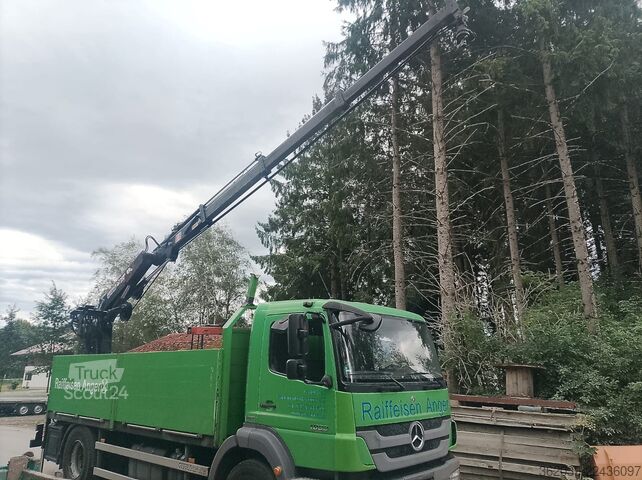 Kravas automašīnai uzstādīts celtnis MERCEDES-BENZ Axor 1833L PRITSCHE KRAN HIAB 095 EH SEHR GEPFLE