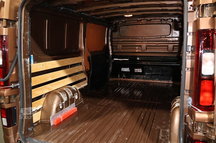 Panel van Opel Vivaro 1.6 CDTI L2 H1 Airco Navigatie Camera 2x...