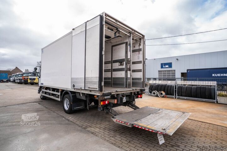 Transport réfrigéré/congélé RENAULT MIDLUM 220 DXI // CARRIER MULTI TEMP+DHOLLANDIA