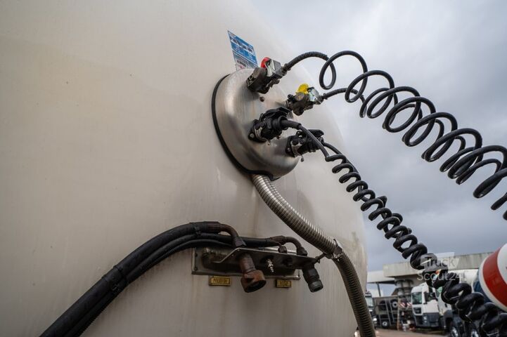 Cisterna de leche MAISONNEUVE 3 ASSEN // CITERNE ALIMENTAIRE 29000L MONO COMP