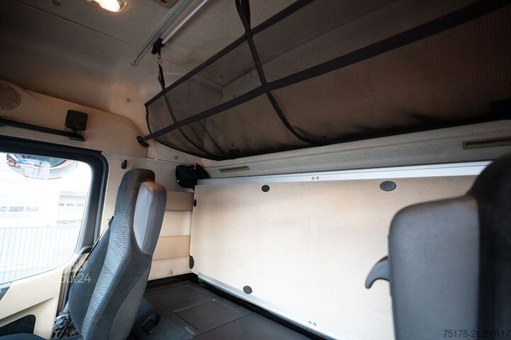 Standard tractor MERCEDES ACTROS 1843 LS