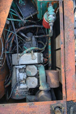 колесен багер Schaeff HLM30