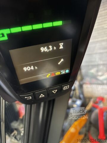 رافعة شوكية أمامية Linde E60-01