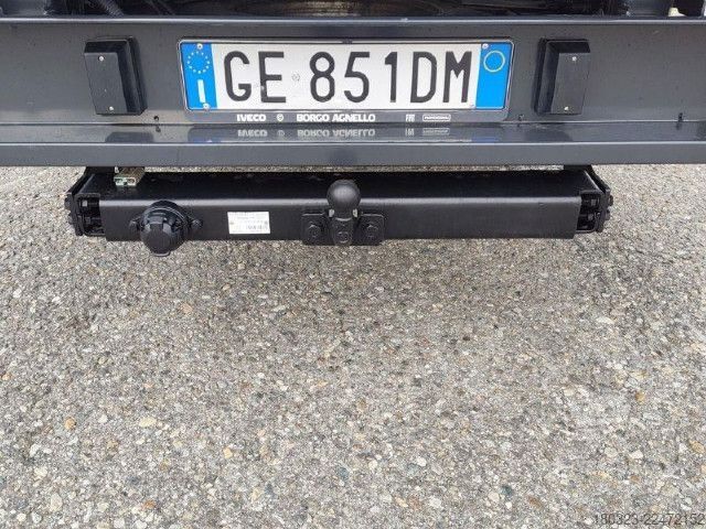 Ladbil med lad IVECO 35C16H