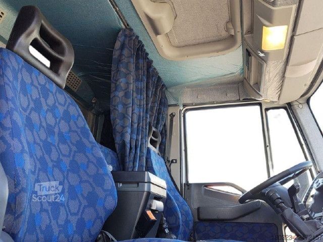 Camion plateau IVECO ML180E30