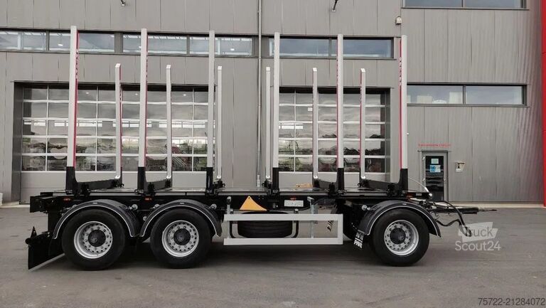 Transportator de lemn PAVIC HTA 27 68 Blatt/Blatt 3-Achser Schemel OPTIPA H...