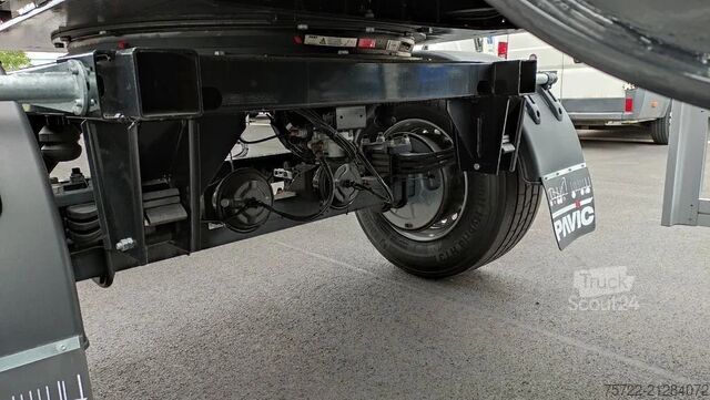 Tømmertransportør PAVIC HTA 27 68 Blatt/Blatt 3-Achser Schemel OPTIPA