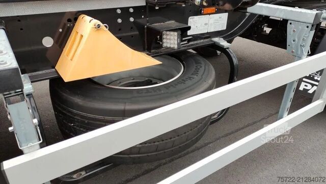 Tømmertransportør PAVIC HTA 27 68 Blatt/Blatt 3-Achser Schemel OPTIPA