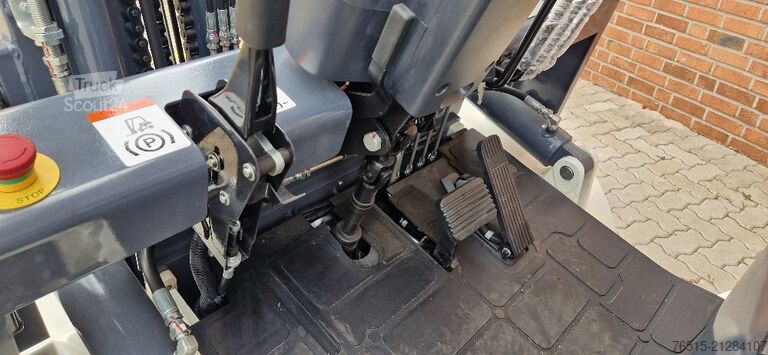 Forklift Eurotrac FE30-Eco Elektro-Gabelstapler Lithium-Ba